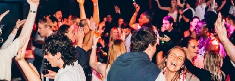 Club Retro